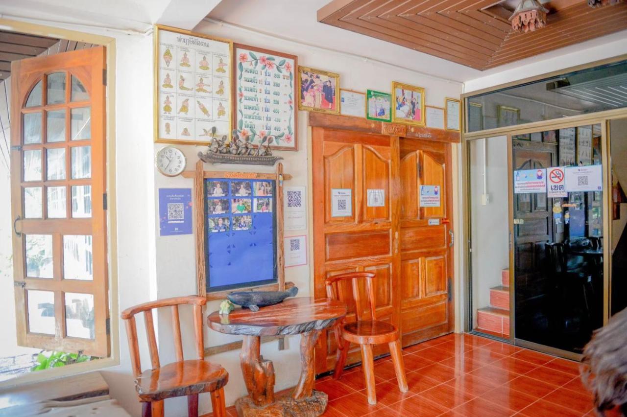 Mrk Resort & Massage Lopburi Exterior photo