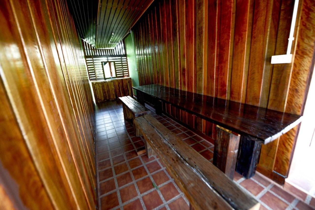 Mrk Resort & Massage Lopburi Exterior photo